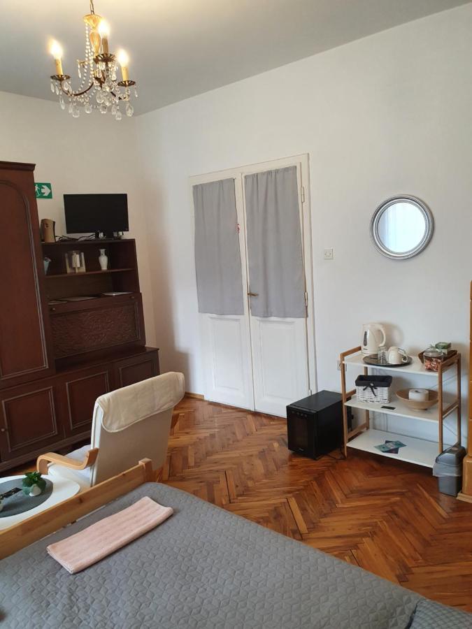 Citadela Ξενοδοχείο Σόμπορ Εξωτερικό φωτογραφία